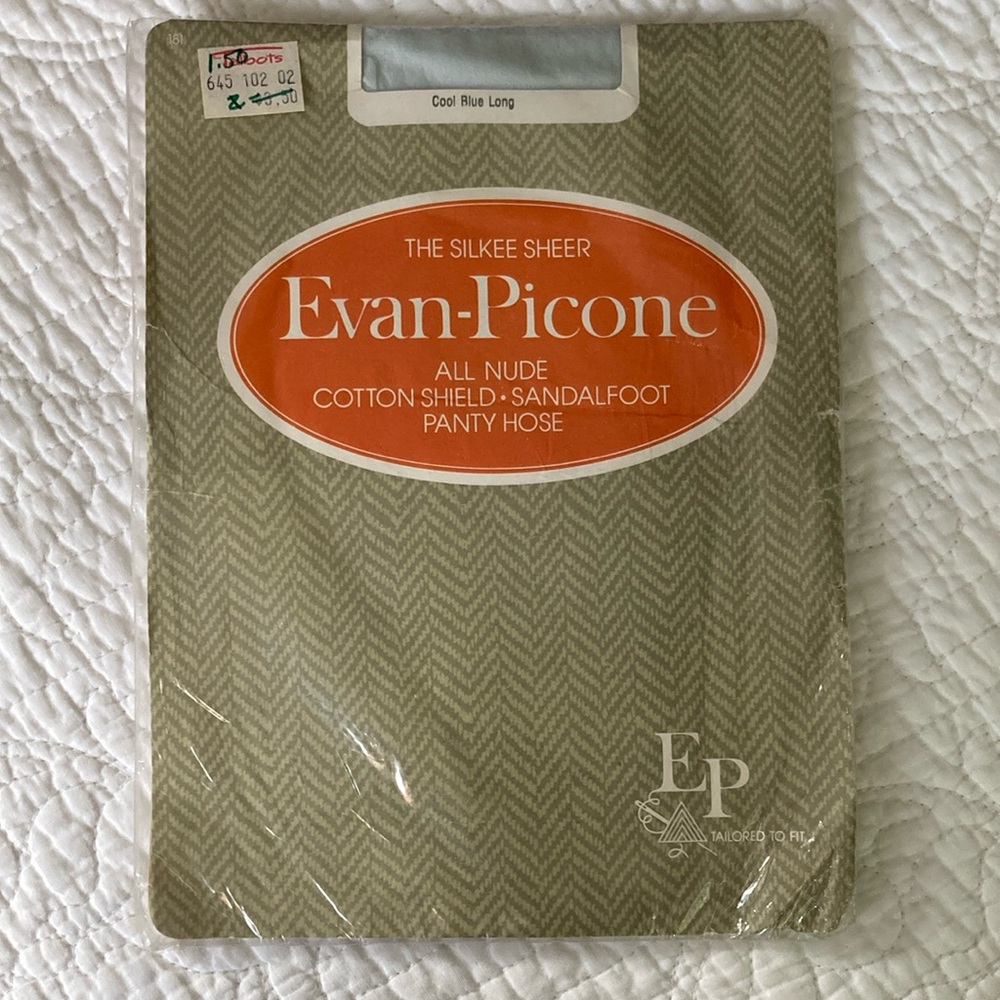 Evan Picone Silkee Sheer Pantyhose - Cool Blue Long